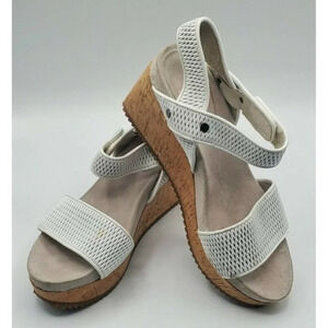 Eileen Fisher Demo White Mesh Design Leather Wedge